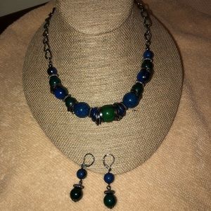 Premier Designs chunky necklace and earrings